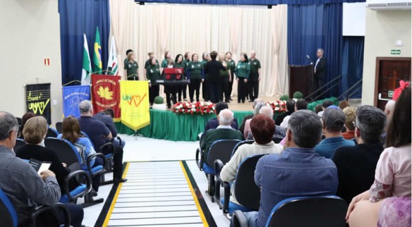 Coronel Vivida realiza lançamento da Universidade Aberta à Terceira Idade