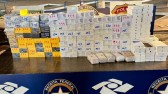 Receita Federal apreende 190 celulares escondidos em fundo falso de caminhonete na Ponte da Amizade