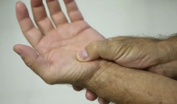Lei passa a definir fibromialgia como deficiência em todo o país