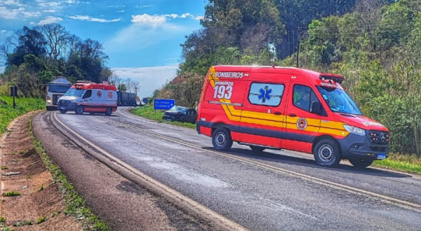 Três veículos se envolvem em acidente na BR-163