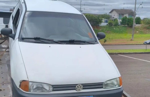 Polícia recupera carro furtado no Centro de Convivência do Idoso 