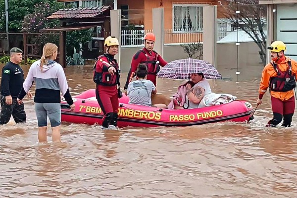 Ciclone causa chuva forte e quatro mortes no Rio Grande do Sul