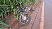 Condutor de motocicleta fica ferido após atropelar cachorro na PR-493