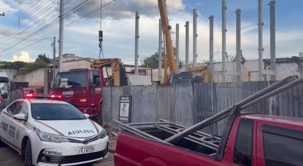 Homem morre após queda de 4,5 toneladas de concreto em obra de prédio pré-moldado no RS