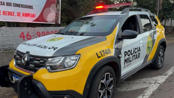 Operação de trânsito aborda 27 veículos e emite 49 notificações