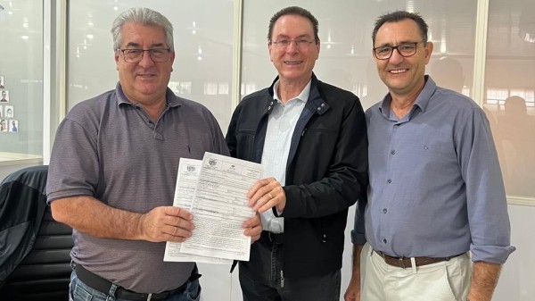 IAT emite licença para prefeitura realizar limpeza de rios