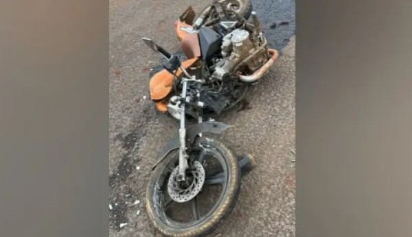 Motociclista fica ferido após tentar desviar de caminhão na PRC-280