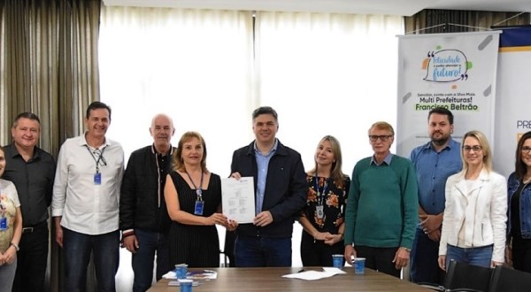 Prefeitura firma parceria com Fundação Sanepar de Previdência