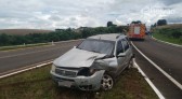 Acidente na BR 280 envolve carro e ônibus da Saúde de Barracão