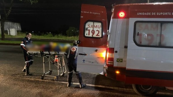 Homem sofre queda de bicicleta e é socorrido em Francisco Beltrão