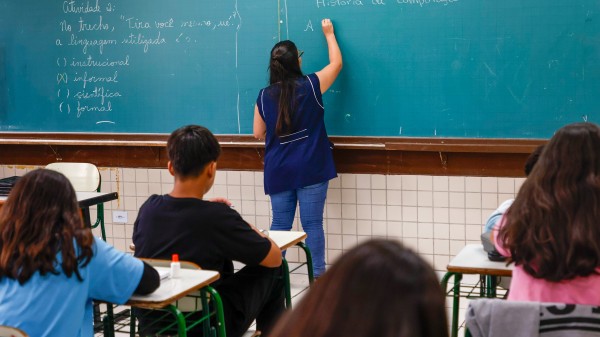 Programa Parceiro da Escola é aprovado em todos os colégios consultados em pesquisa