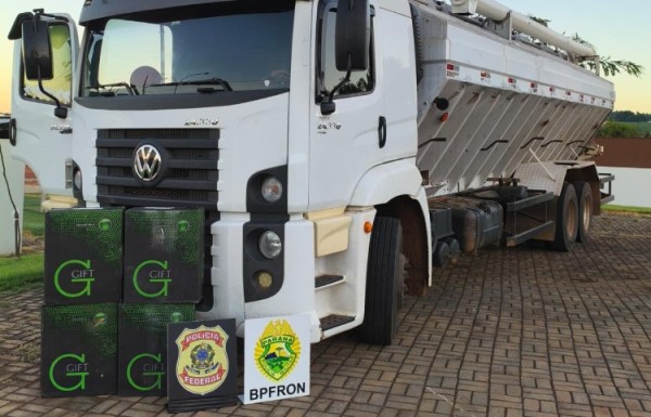 BPFRON apreende caminhão com cigarros contrabandeados