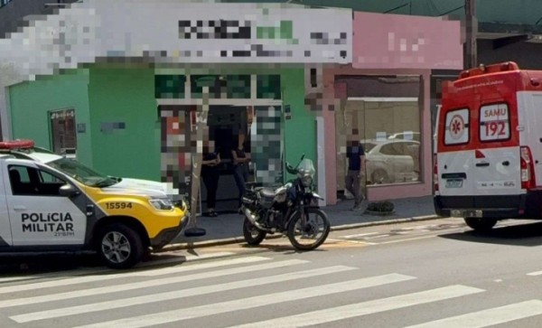 Acidente entre duas motos deixa motociclista ferido