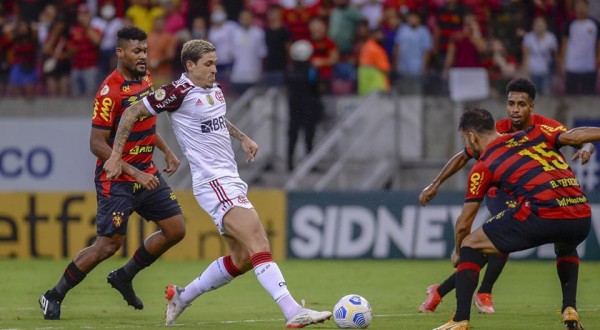Vice-campeão Flamengo empata com rebaixado Sport em Recife