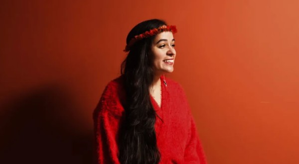 Escritora Geni Nuñez comanda bate-papo literário no Sesc