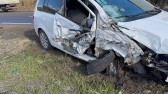 Grave colisão frontal entre carro e caminhonete deixa feridos na PR-483 