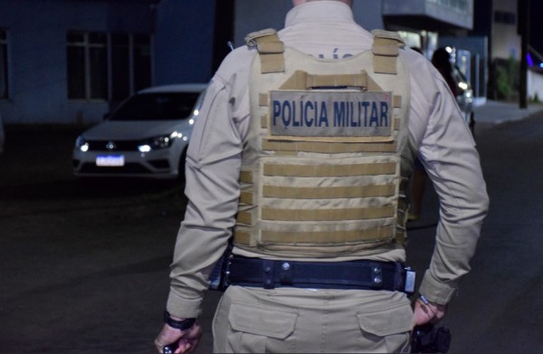 Polícia Militar apreende medicamentos, anabolizantes e cigarros eletrônicos em ação de contrabando