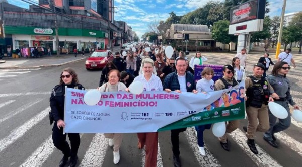Caminhada une entidades e reforça o combate ao feminicídio