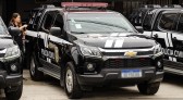 Operação em Londrina e cidades do norte do Paraná mira suspeitos de tráfico de armas
