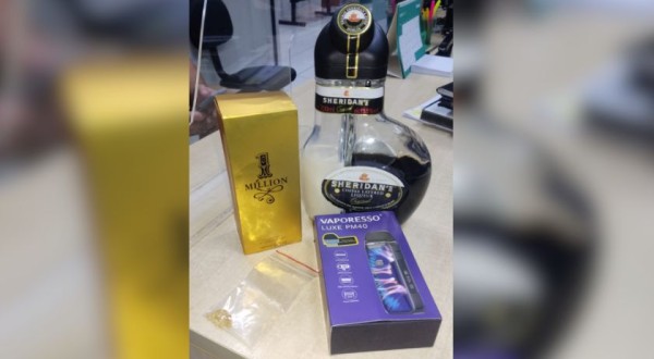 Homem é detido com crack no Bairro Pinheirão