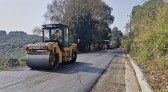 Obras de asfaltamento avançam na Sessão Jacaré