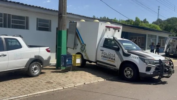 Mulher morre após ser atropelada na PR-471