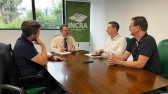 Pedron apresenta demandas do município ao INCRA