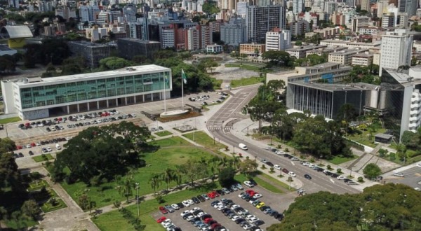 Paranaenses têm até domingo para sugerir ideias para o Plano Plurianual 2024-2027
