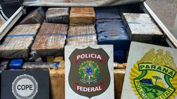 Operação Policial encontra caminhonete carregada com 1,1 tonelada de droga avaliada em R$ 2,3 milhões