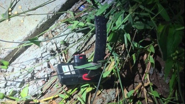 Polícia Militar encontra tornozeleira eletrônica rompida de suspeito de furto