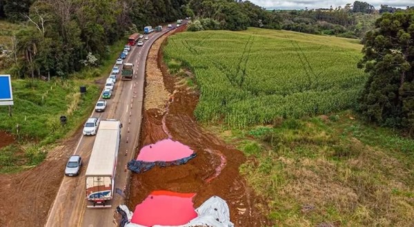 Vazamento de produto tóxico preocupa moradores e autoridades em comunidade
