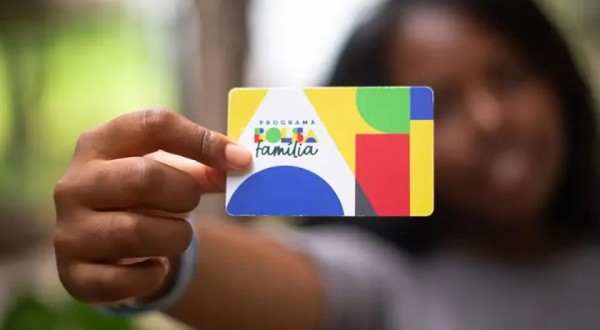 Caixa paga Bolsa Família a beneficiários com NIS de final 6