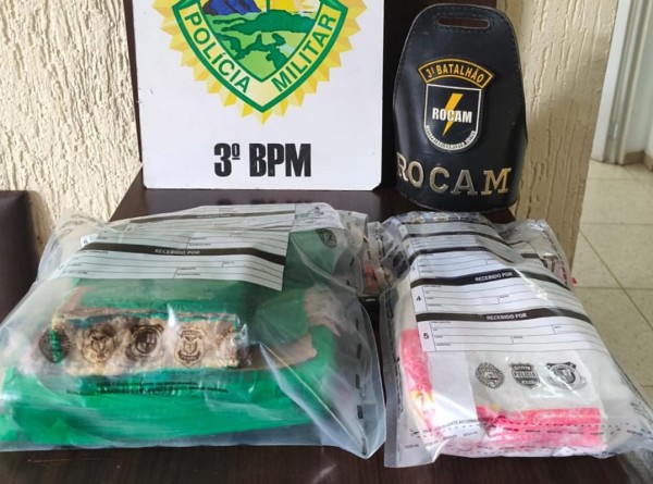 Motorista é preso com mais de 3 kg de drogas na PRC-280