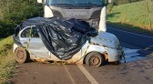 Casal morre e trágico acidente entre carro e carreta na BR 163 em Capanema