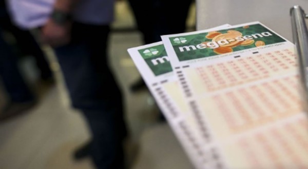 Confira os números sorteados e o prêmio de R$ 42 milhões