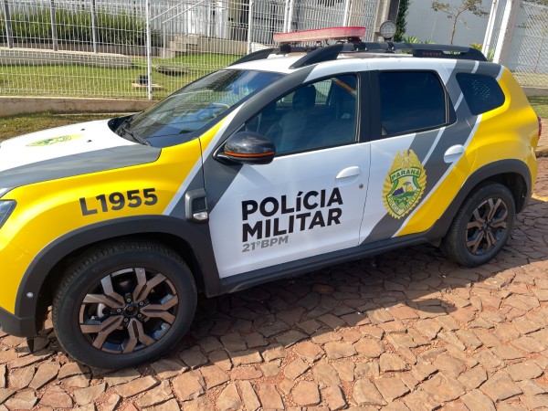 Homem é preso e menor apreendido após colisão