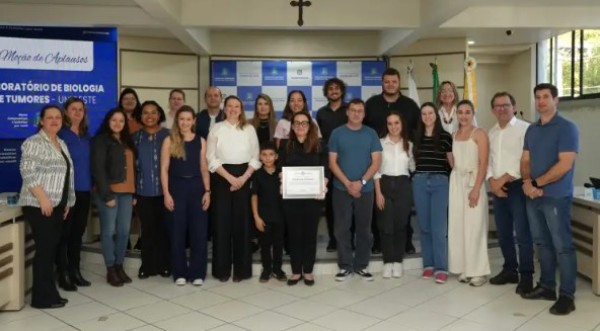 LBT da Unioeste é homenageado pela Câmara de Francisco Beltrão durante Outubro Rosa
