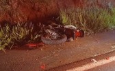 Homem morre e mulher fica gravemente ferida em colisão entre carro e moto na PR-281
