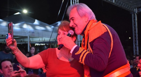 Quase duas mil pessoas acompanharam a segunda noite da Semana Farroupilha