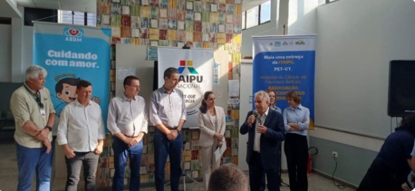 Hospital do Câncer recebe oficialmente equipamento de PET-CT