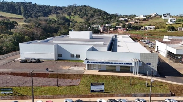 Santé anuncia primeiras contratações para o Hospital de Francisco Beltrão