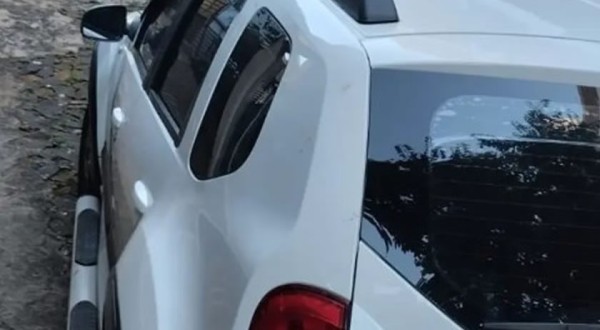 Veículo é furtado durante a madrugada