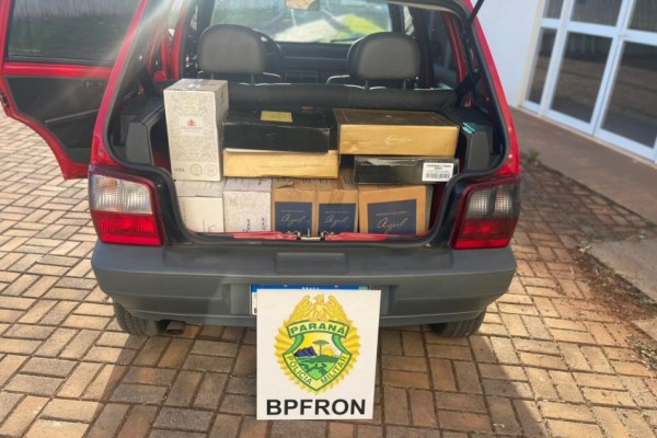 BPFRON apreende veículo carregado com vinhos argentinos