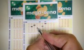 Prêmio de R$ 80 milhões da Mega-Sena será sorteado neste sábado