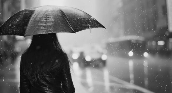 Nova frente fria traz mudança de tempo e risco de temporais; confira onde