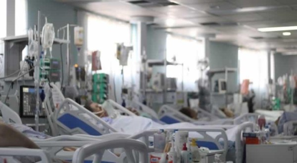 Estado segue em colapso com mais de 450 pacientes na fila da UTI