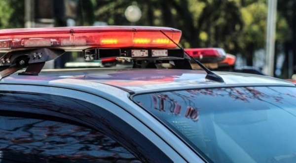 Polícia de Santo Antonio do Sudoeste prende homem com dois mandados de prisão em aberto
