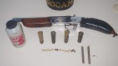 Polícia Militar apreende arma e materiais para recarga em operação no Bairro Padre Ulrico