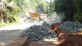 Administração revitaliza rua Abdul Pholmann com alargamento e construção de calçada