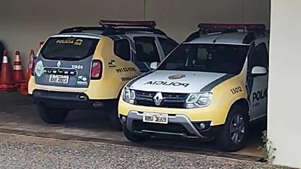 Homem é preso após agredir mãe e padrasto com garfo em Pato Branco